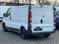 Gebraucht Renault Trafic 90 PS (66 kW) 2008 Weiß Van / Kleinbus