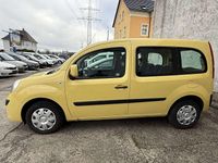 Gebraucht Renault Kangoo Authentique 106 PS (77 kW) 2011 Zitronengelb Van / Kleinbus