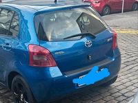 Gebraucht Toyota Yaris 87 PS (63 kW) 2007 Blau Kleinwagen