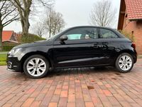 gebraucht Audi A1 Sportback schwarz