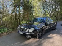 Gebraucht Mercedes E280 231 PS (169 kW) 2005 Schwarz Limousine