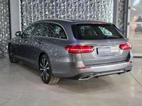 Gebraucht Mercedes E300 AMG 194 PS (142 kW) 2019 Grau Limousine