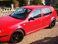 Second-hand VW Golf IV 75 CP (55 kW) 2004 Roșu Berlinǎ