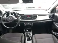 Gebraucht Kia Rio Edition 7 84 PS (61 kW) 2019 Platinim graphite metallic platinim graphite metallic Limousine