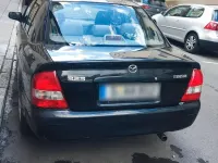 Gebraucht Mazda 323 95 PS (69 kW) 2001 Blau Limousine