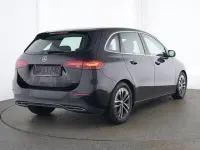 Gebraucht Mercedes B200 Advanced 163 PS (119 kW) 2025 Unilack nachtschwarz Kleinwagen