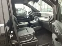 Gebraucht Mercedes V300 Avantgarde 237 PS (174 kW) 2024 Schwarz Van / Kleinbus