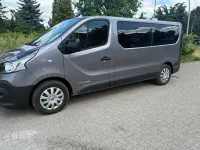 Gebraucht Renault Trafic Expression 145 PS (106 kW) 2017 Grau Van / Kleinbus