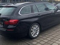 Gebraucht BMW 530 Comfort Edition 258 PS (189 kW) 2016 Schwarz Kombi
