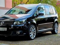 Gebraucht VW Touran Highline 177 PS (130 kW) 2014 Schwarz Van / Kleinbus
