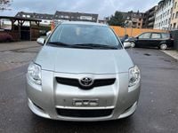 Gebraucht Toyota Auris 90 PS (66 kW) 2009 Silber Kleinwagen