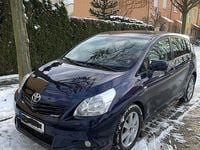 Gebraucht Toyota Verso Executive 177 PS (130 kW) 2012 Blau Van / Kleinbus