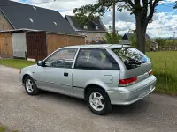 Gebraucht Subaru Justy 86 PS (63 kW) 2001 Silber Kleinwagen