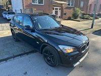 Usata BMW X1 150 CV (110 kW) 2011 Nero SUV