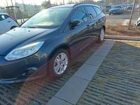 Gebraucht Ford Focus 105 PS (77 kW) 2011 Blau Kombi