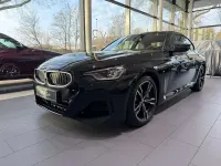 Neu BMW 230 Coupé M Sport 245 PS (180 kW) 2026 Schwarz (black sapphire metallic) Coupé