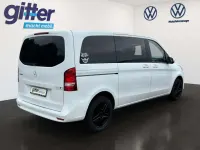 Gebraucht Mercedes V220 163 PS (119 kW) 2021 Weiß Van / Kleinbus