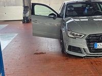 Gebraucht Audi A3 S-Line 150 PS (110 kW) 2019 Grau Limousine