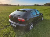 Second-hand Seat Leon FR 179 CP (131 kW) 2005 Negru Hatchback
