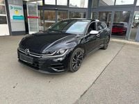Gebraucht VW Arteon R 320 PS (235 kW) 2022 Deep black perleffekt Limousine