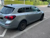 Gebraucht Opel Astra 165 PS (121 kW) 2012 Grau Kombi