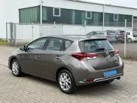 Gebraucht Toyota Auris Comfort 116 PS (85 kW) 2017 Grau Limousine
