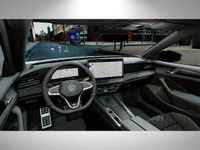 Neu VW Passat R-line 150 PS (110 kW) 2025 Oryxweiß perlmutteffekt Limousine