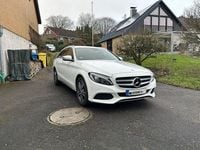 Gebraucht Mercedes C220 Avantgarde 170 PS (125 kW) 2016 Weiß Limousine