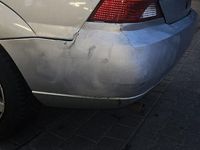 Second-hand Ford Focus 101 CP (74 kW) 2001 Argintiu Berlinǎ