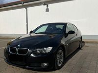 Gebraucht BMW 320 Performance 177 PS (130 kW) 2008 Schwarz Coupé