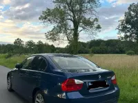 Gebraucht BMW 320 150 PS (110 kW) 2006 Blau Limousine