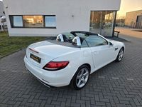 Gebraucht Mercedes SLC300 245 PS (180 kW) 2018 Weiß Cabrio