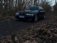 Gebraucht BMW 520 150 PS (110 kW) 1998 Blau Limousine