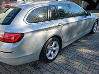Gebraucht BMW 520 184 PS (135 kW) 2013 Silber Kombi