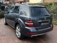 Gebraucht Mercedes ML350 231 PS (169 kW) 2010 Grau SUV