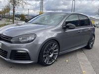 Gebraucht VW Golf VI R 271 PS (199 kW) 2011 United grey metallic Kleinwagen