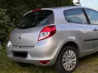Gebraucht Renault Clio II Expression 101 PS (74 kW) 2010 Grau Limousine