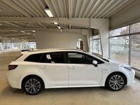 Gebraucht Toyota Corolla Team 122 PS (89 kW) 2021 Weiß Kombi