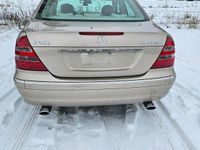 Gebraucht Mercedes E200 163 PS (119 kW) 2004 Gelb Limousine