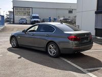 Gebraucht BMW 530 258 PS (189 kW) 2014 Grau Limousine