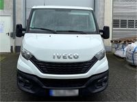 Gebraucht Iveco Daily 156 PS (114 kW) 2020 Weiß Limousine