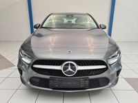 Gebraucht Mercedes A220 190 PS (139 kW) 2021 Mountaingrau  met. Limousine