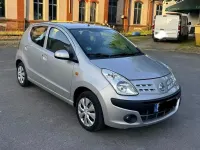 Gebraucht Nissan Pixo 75 PS (55 kW) 2012 Silber Kleinwagen