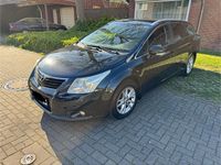 Gebraucht Toyota Avensis 147 PS (108 kW) 2011 Schwarz Kombi