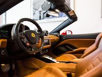 Gebraucht Ferrari California 560 PS (411 kW) 2016 Rot Cabrio