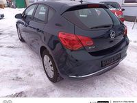 Gebraucht Opel Astra Selection 116 PS (85 kW) 2015 Smaragd gruen (mi) Kleinwagen