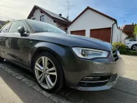 Gebraucht Audi A3 Ambiente 105 PS (77 kW) 2013 Grau Limousine