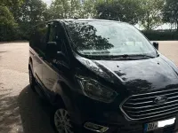 Gebraucht Ford Tourneo 131 PS (96 kW) 2019 Schwarz Van / Kleinbus