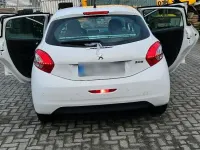 Gebraucht Peugeot 208 120 PS (88 kW) 2013 Weiß Kleinwagen