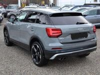 Gebraucht Audi Q2 Design 150 PS (110 kW) 2017 Quantumgrau SUV